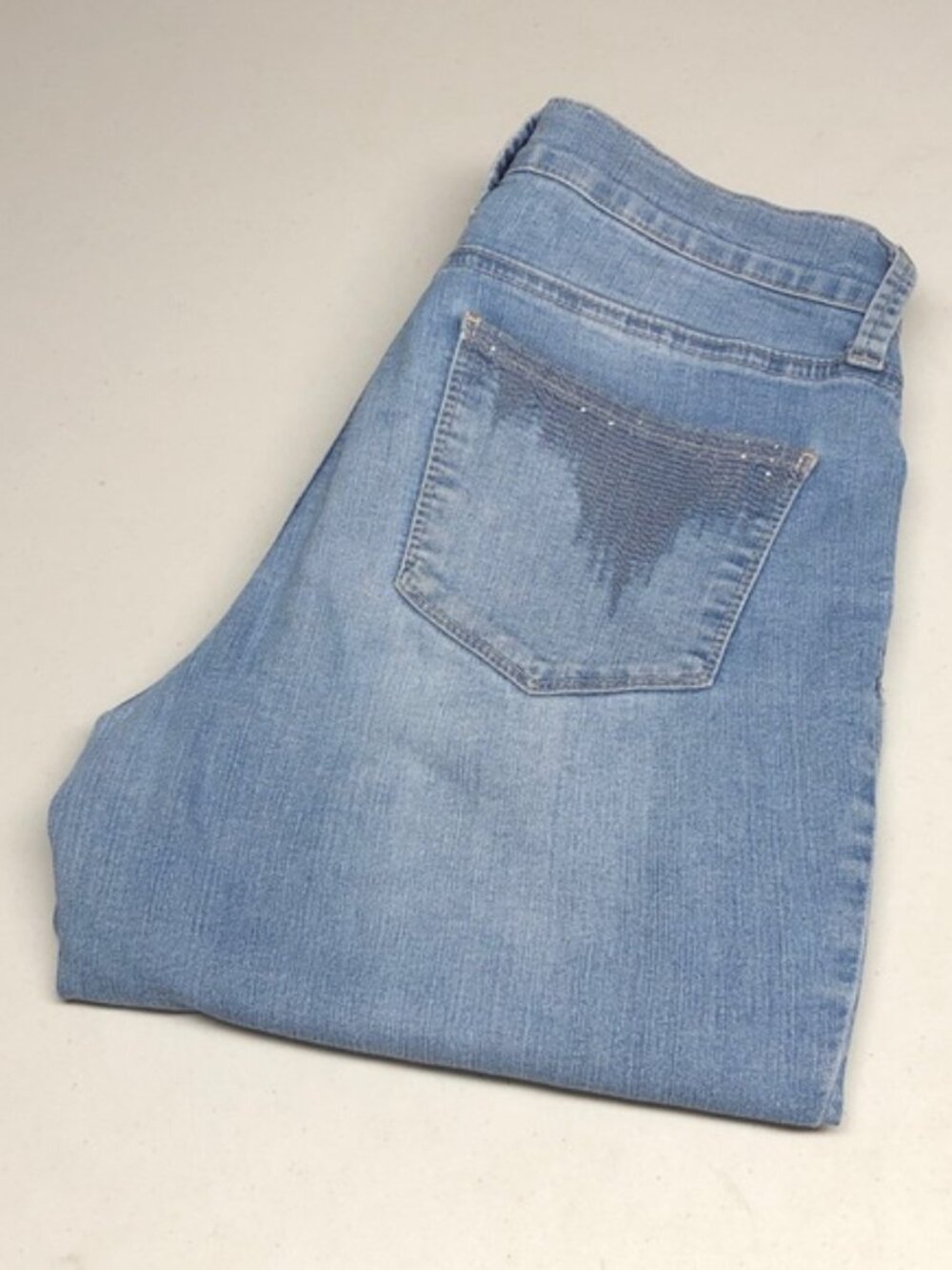 NYDJ HIGH-RISE CROP JEANS 6/28x19 ⭐️
